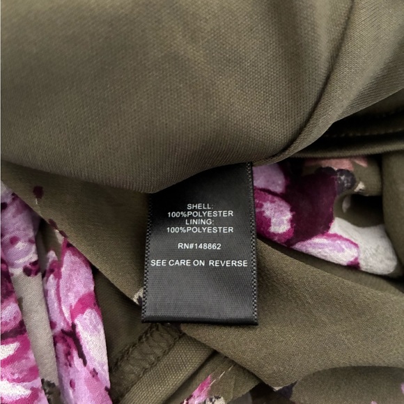 Torrid green floral dress - Picture 7 of 7